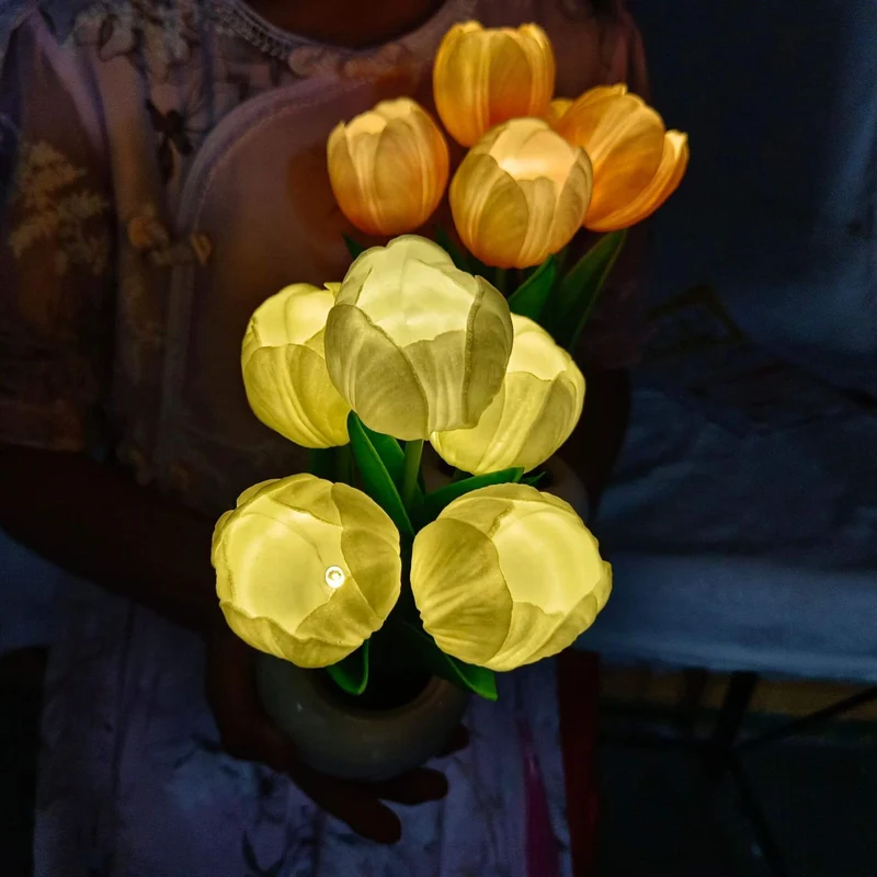 Skanto | Moderne Kreative Simulation Tulpe Pfingstrose LED Nachtlicht Tischlampe