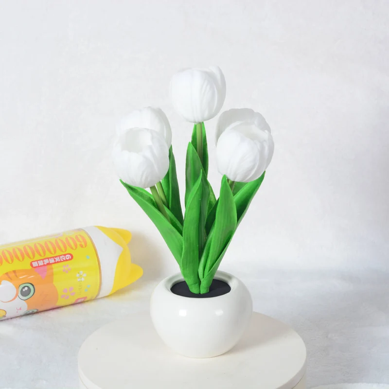 Skanto | Moderne Kreative Simulation Tulpe Pfingstrose LED Nachtlicht Tischlampe