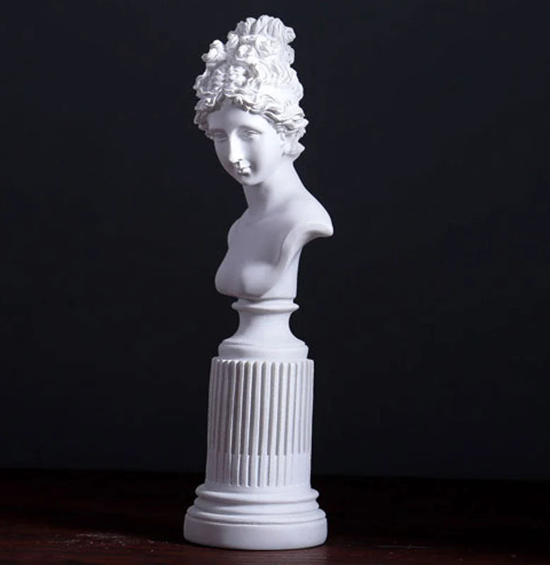 Skanto | Griechische Göttinnenstatue