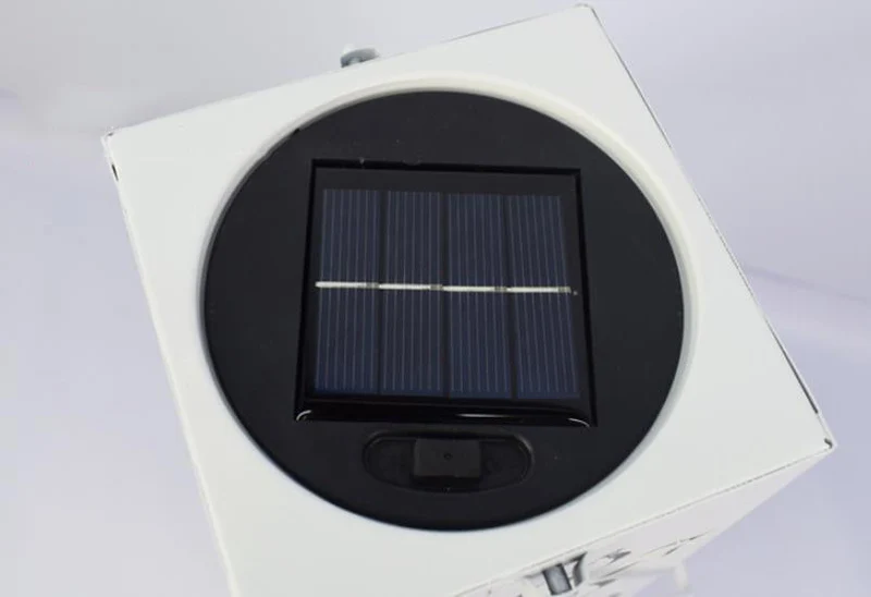 Skanto | Solar Schmetterling Rosenmuster Hohl Säulen LED Outdoor Wasserdichte Dekorative Lampe