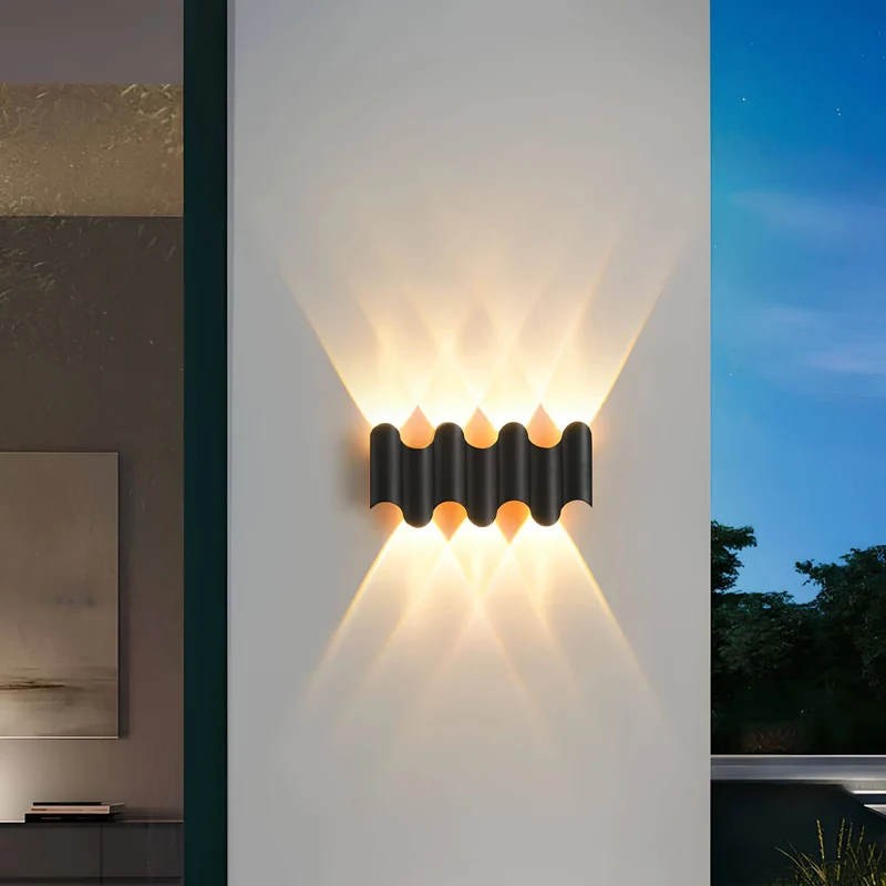 Skanto | Aluminium-Wandlampe