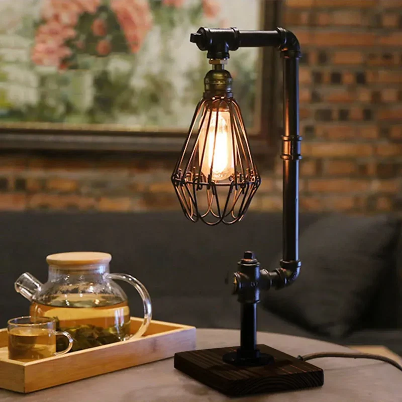 Skanto | RetroCharm – Retro Metall-Tischlampe