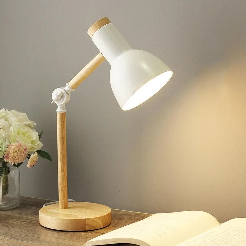 Skanto | Nordische Schreibtischlampe aus Holz