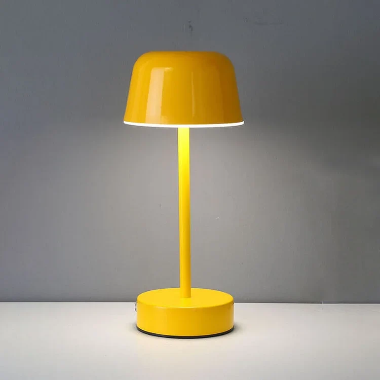 Skanto | PRISMA PULSE FLARE – Dynamische LED-Tischlampe