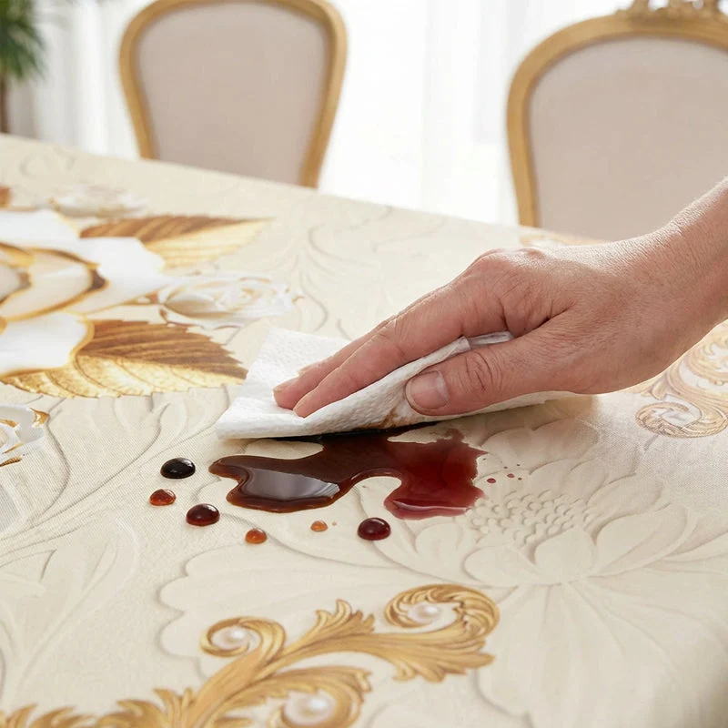 LuxeLinen™ | Fleckenabweisende Tischdecke