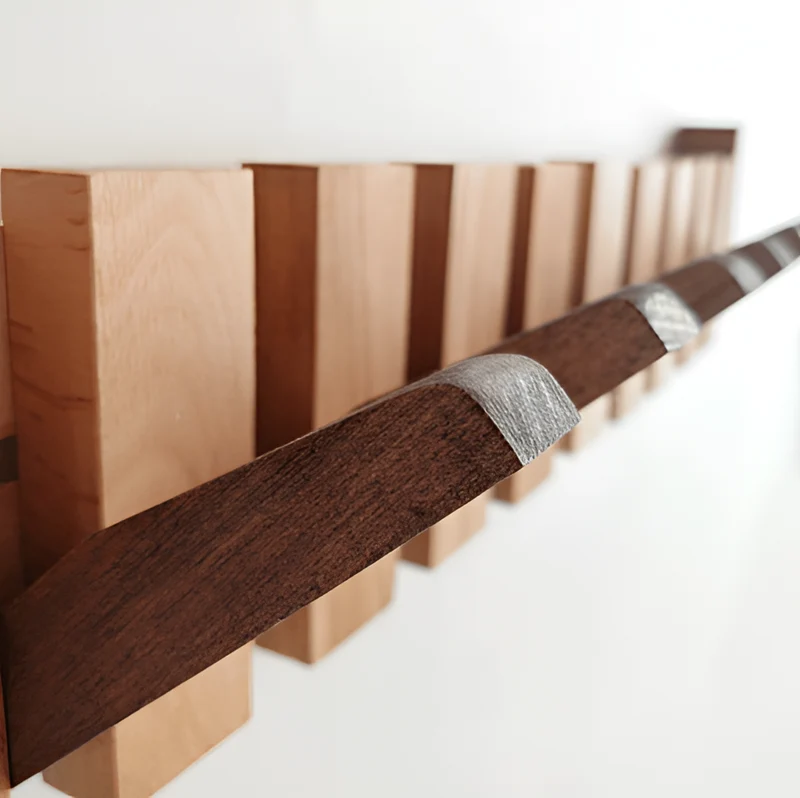 Skanto | RetroHooks - Wandregal aus Holz mit Magnethaken