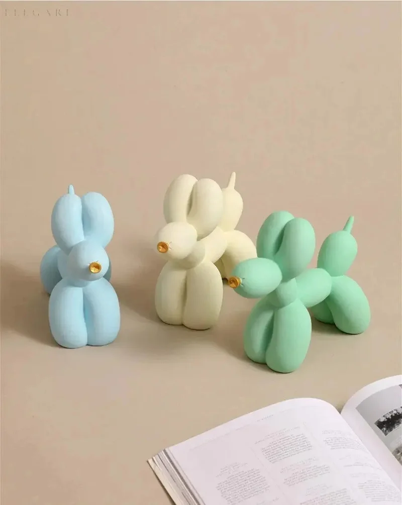 Skanto | Haku - Ballon-Ornament mit goldenem Schnabel