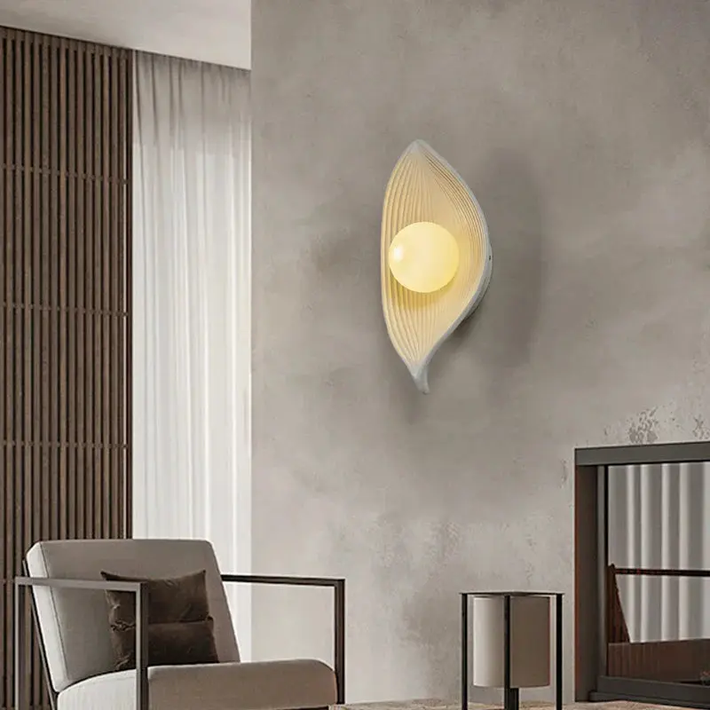 Skanto | LED Wandleuchte Blatt Gold Elegant