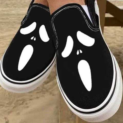 Skanto | Canvas Freizeitschuhe mit Totenkopf-Print