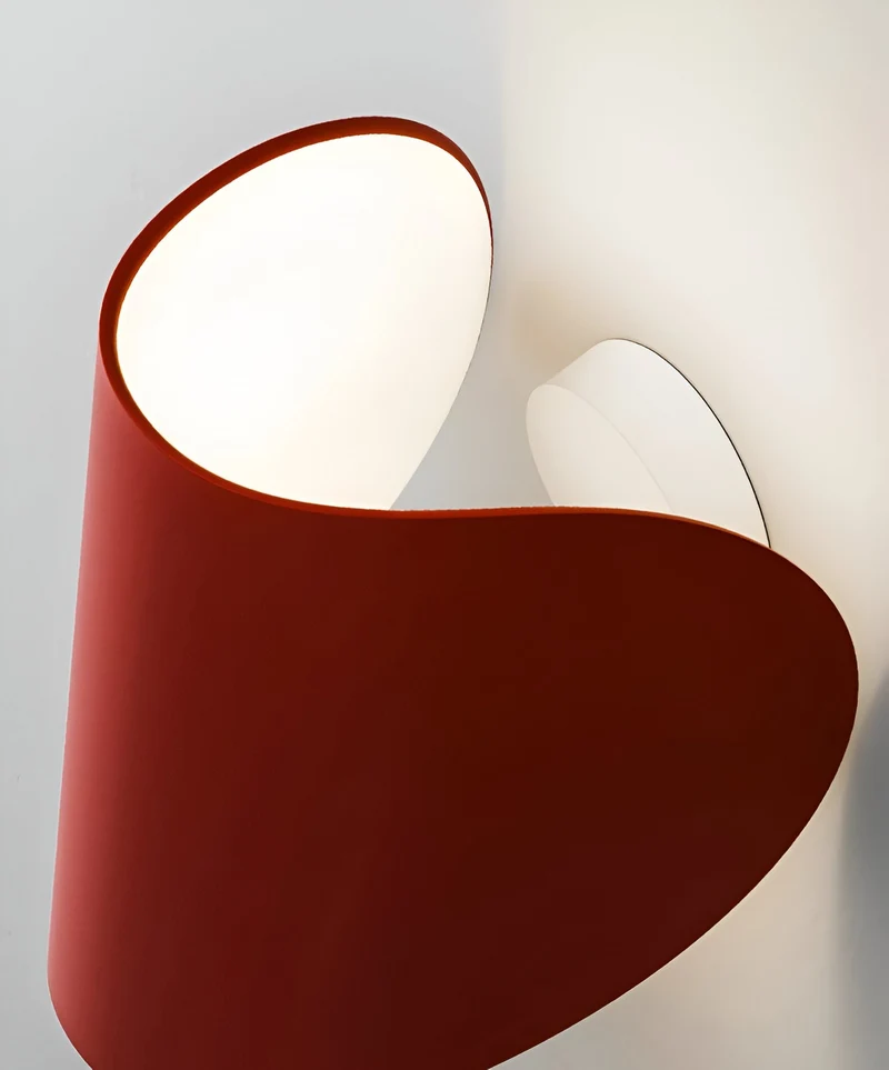 Skanto | Twist Wandleuchte - Drehbare Metall Wandleuchte - Gebogene Wandlampe