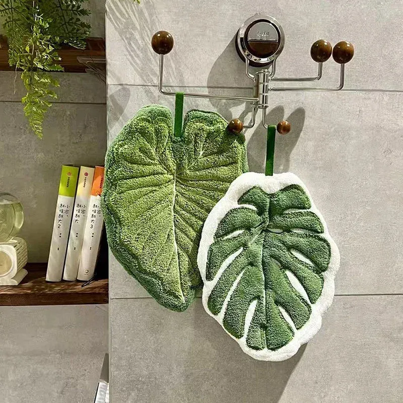 LeafSoft™ | Weiches & saugfähiges Handtuch mit Stickdesign