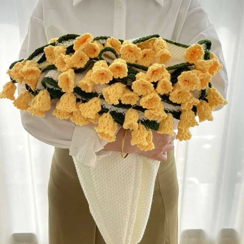 CozyLily™ | Handgefertigte Häkeldecke mit Maiglöckchen-Design