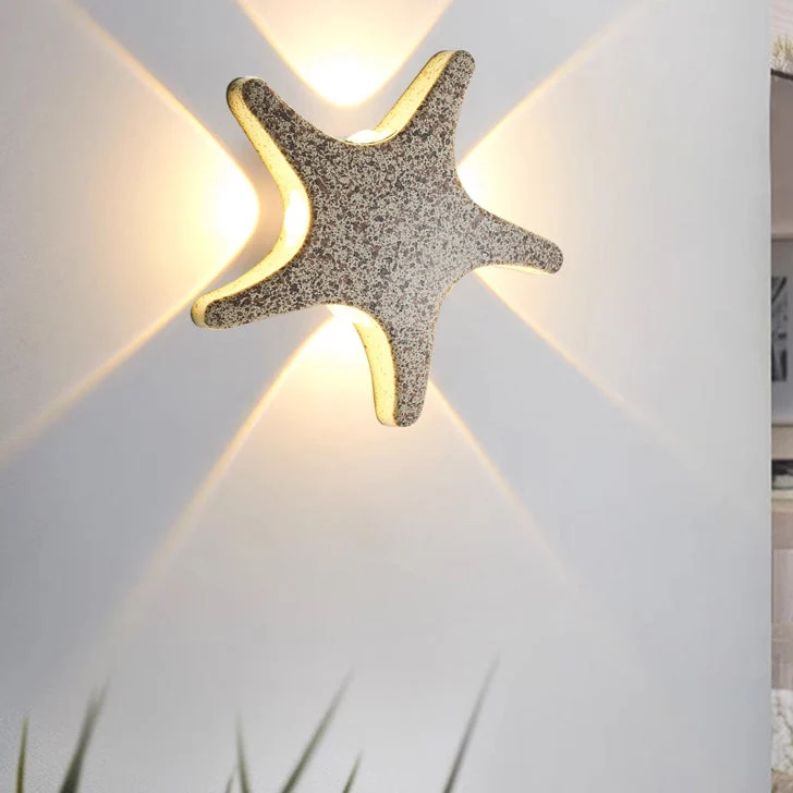 Skanto | Zeitgenössische schlichte LED-Wandleuchte im Seestern-Design aus Aluminium, wasserdicht für die Terrasse im Außenbereich