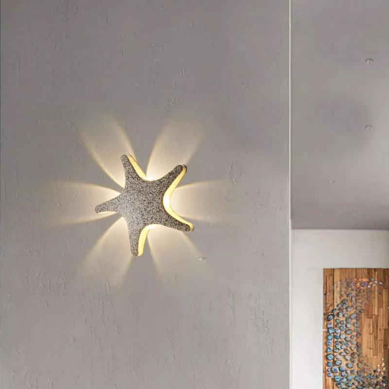Skanto | Zeitgenössische schlichte LED-Wandleuchte im Seestern-Design aus Aluminium, wasserdicht für die Terrasse im Außenbereich