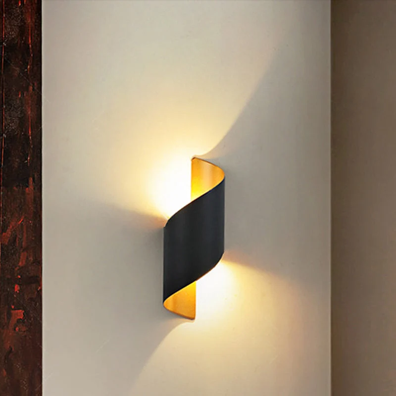 Skanto | Moderne minimalistische wasserdichte spiralförmige LED-Wandleuchte aus Aluminium und Acryl für das Schlafzimmer