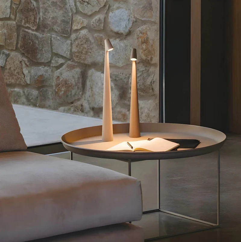 Skanto | Dorsø - L'ummiere D'apol Tischlampe