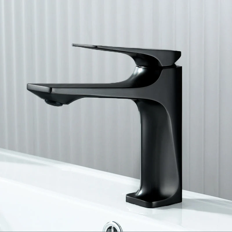 Skanto | EleganceTap | Moderner Waschtischarmatur