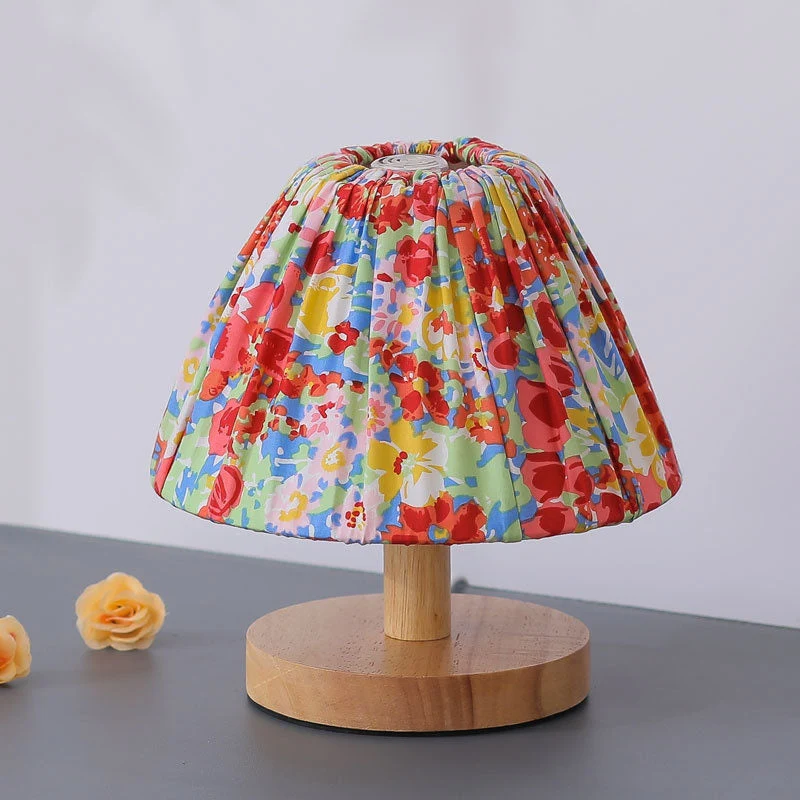 Skanto | Moderne Minimalistische Kreative Eisen Blumenform 1-Flammige Tischlampe