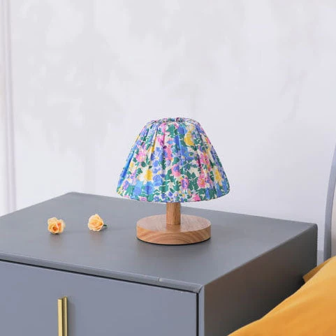 Skanto | Moderne Minimalistische Kreative Eisen Blumenform 1-Flammige Tischlampe
