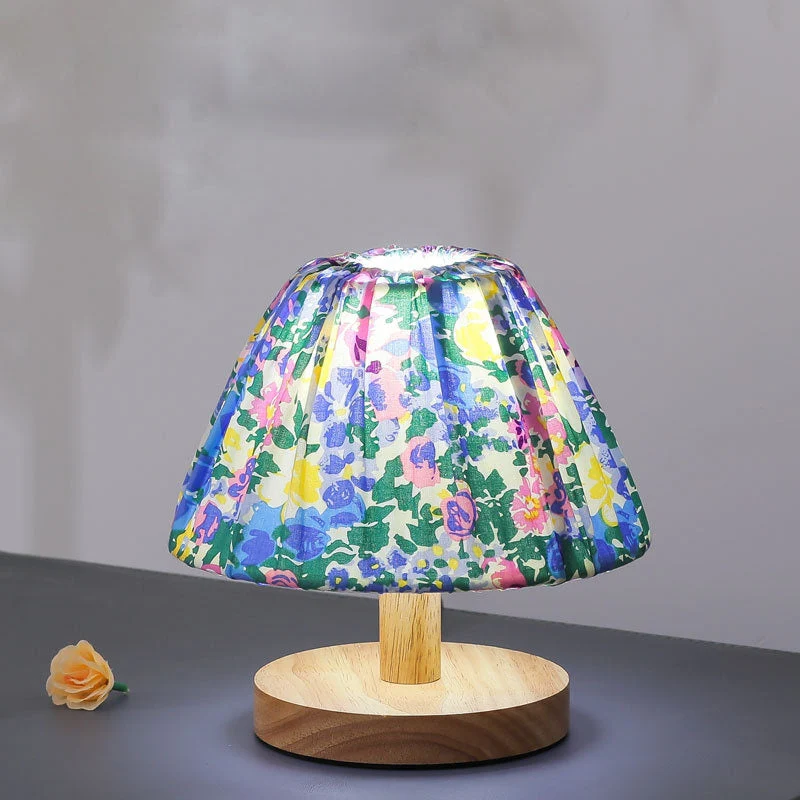 Skanto | Moderne Minimalistische Kreative Eisen Blumenform 1-Flammige Tischlampe