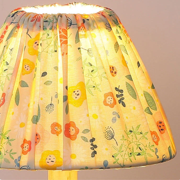 Skanto | Moderne Minimalistische Kreative Eisen Blumenform 1-Flammige Tischlampe