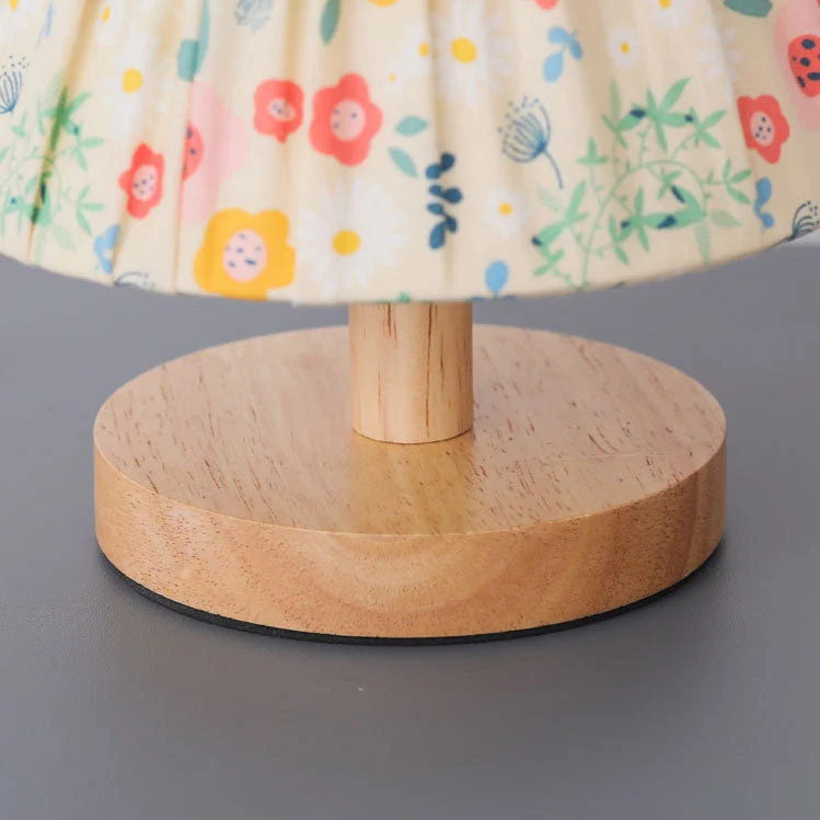 Skanto | Moderne Minimalistische Kreative Eisen Blumenform 1-Flammige Tischlampe