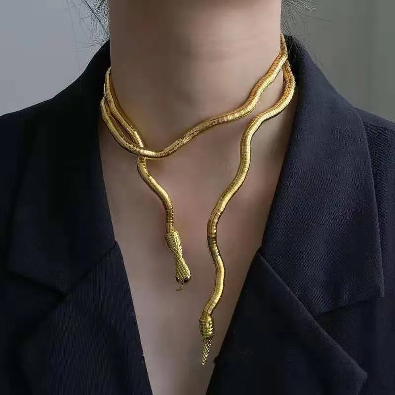 Skanto | Schlangenkette – Vielseitiges und trendiges Accessoire