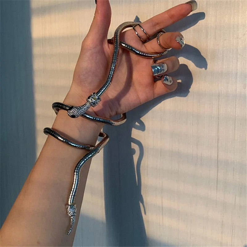 Skanto | Schlangenkette – Vielseitiges und trendiges Accessoire