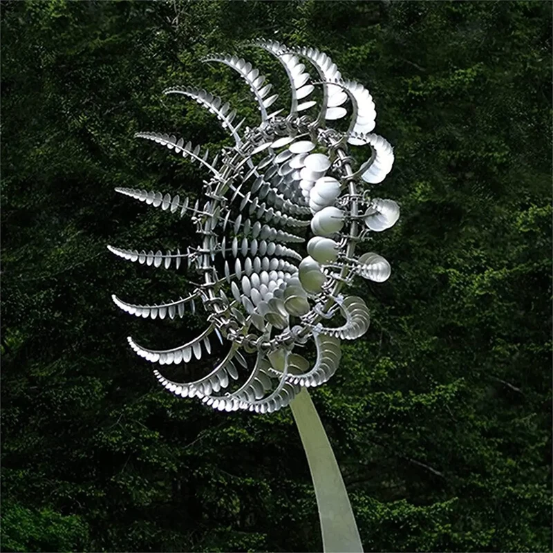 Skanto | Einzigartiger Solar-Kinetischer Metall-Windspinner – Magischer Windfänger für Terrasse, Garten, Rasen Outdoor-Dekoration