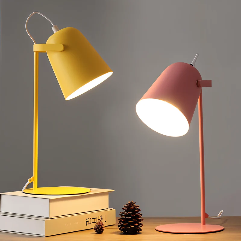 Skanto | Macaron Tischlampe - Nordische Gelbe Schreibtischlampe - Verstellbare Lampe