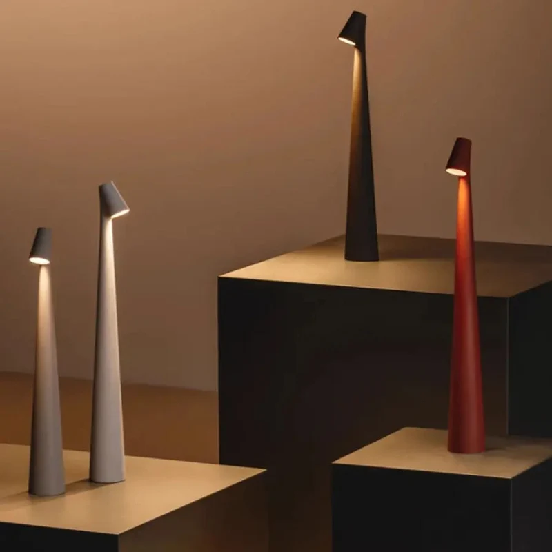Skanto | Skanto LED-Drahtleuchte im minimalistischen Design | Tischleuchte