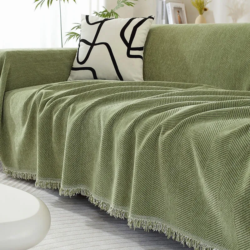 Skanto | Chenille-Überwurf mit Fischgrätmuster und Quasten für Sofas