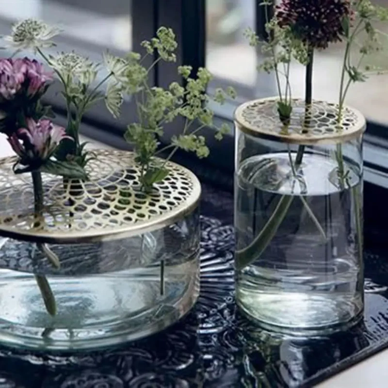 BloomGrid™ | Metall-Blumenhalter für Vasen