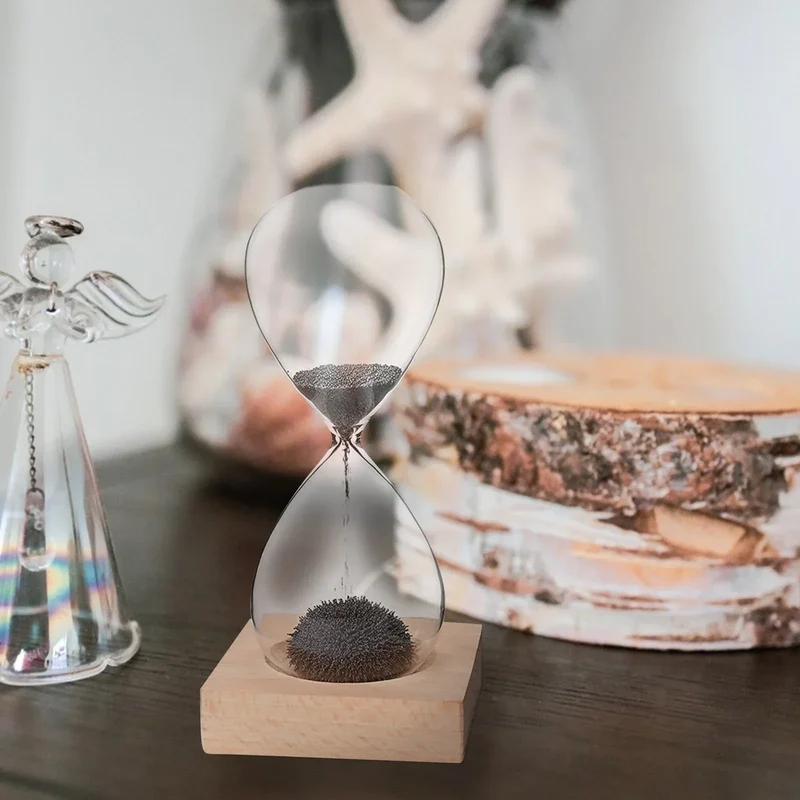 Skanto | Magnetischer Sand in der Sanduhr
