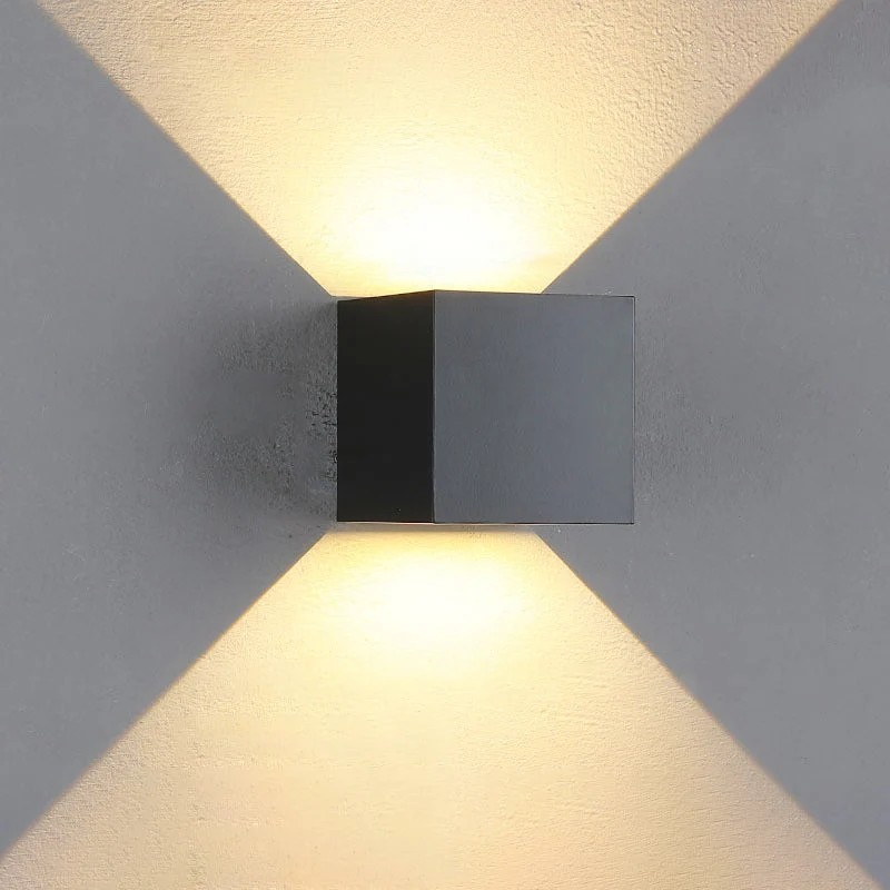 Skanto | Moderne Minimalistische Wasserdichte Würfel Up Down Aluminium Glas Induktions-LED-Wandleuchten für das Schlafzimmer