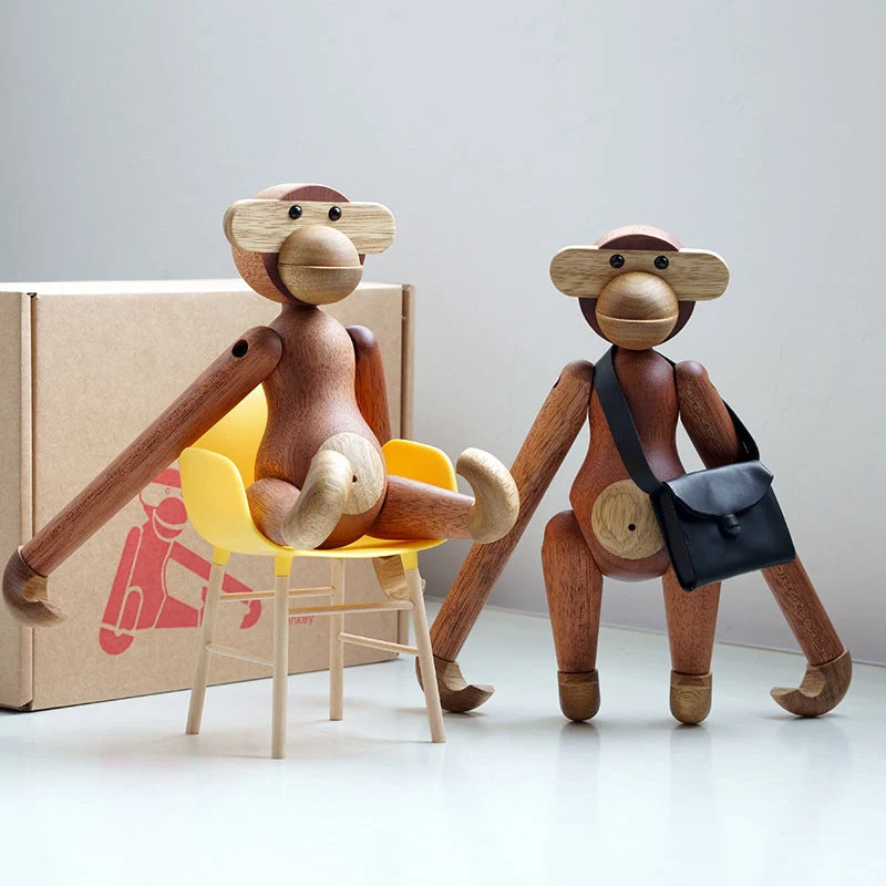 Skanto | Frecher Affe Massivholz-Ornament