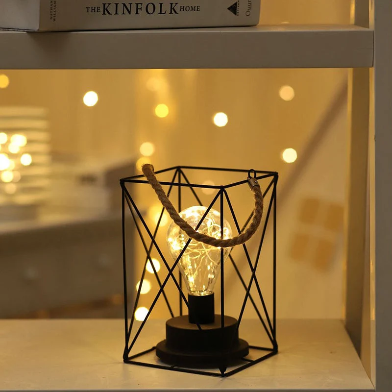 Skanto | Moderne minimalistische vertikal gestreifte quadratische runde Eisen-LED-Tischlampe für das Wohnzimmer