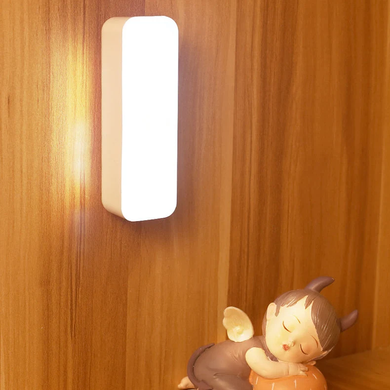 Skanto | Moderne Minimalistische Wiederaufladbare Magnetische Saug-Kunststoffstreifen Rechteckige LED Wandlampe Nachtlicht für Arbeitszimmer