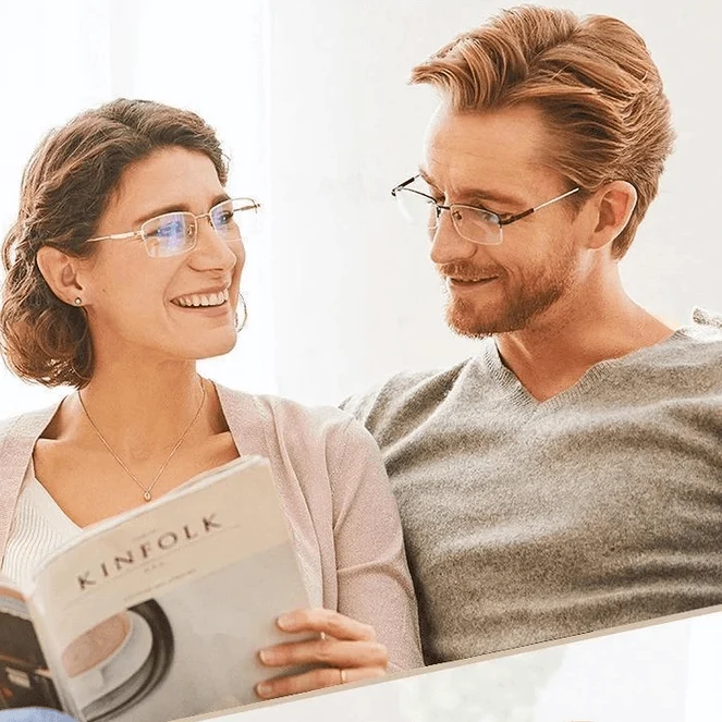 Skanto | Titan-Gleitsichtbrille für Fern- und Nahsicht