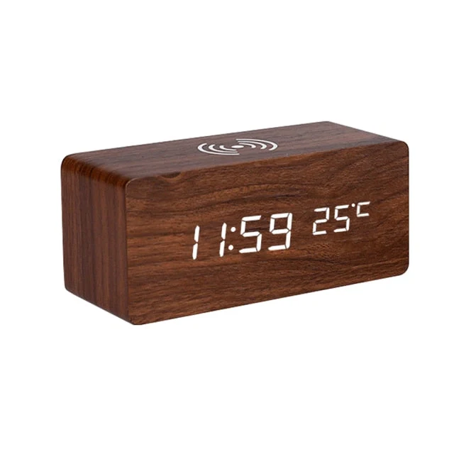 Skanto | Moderner Holz Funk-Lade-Wecker