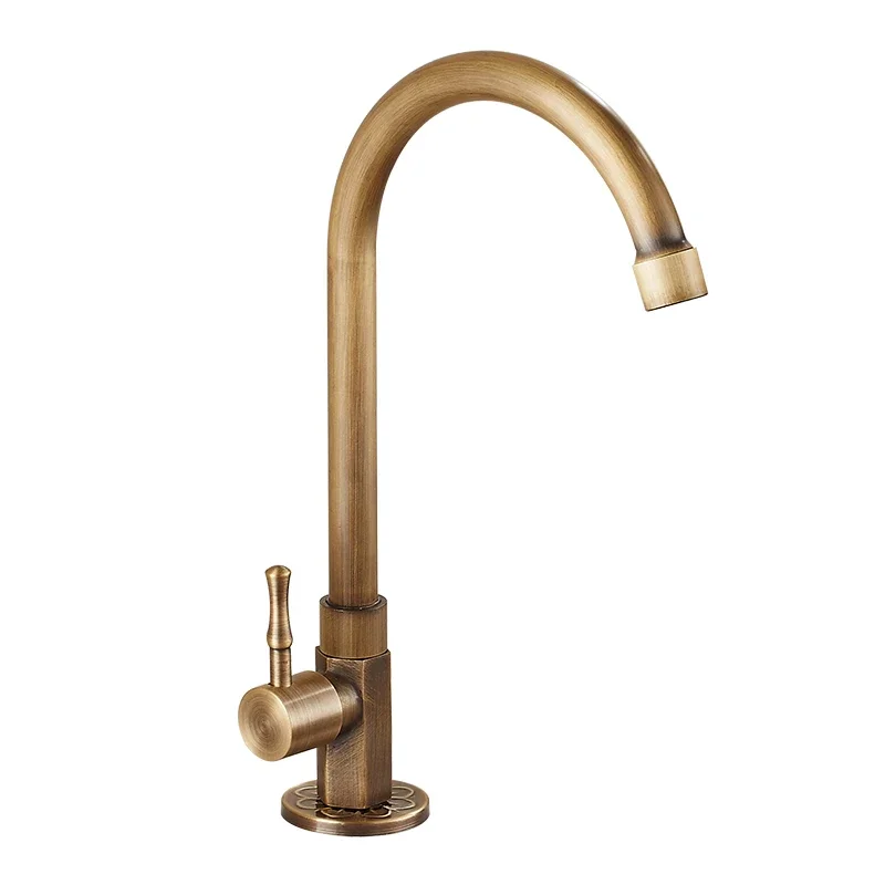 Skanto | Elegante Schwanenhals-Küchenarmaturen aus antikem Messing