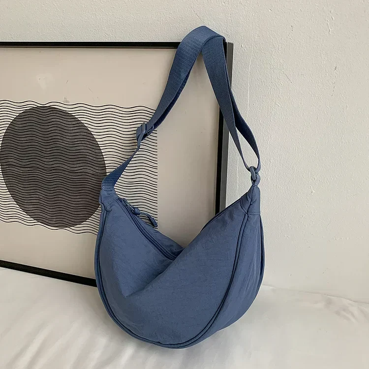 Skanto | Haze Bag | Die modische Knödeltasche für ein stilvolles Outfit