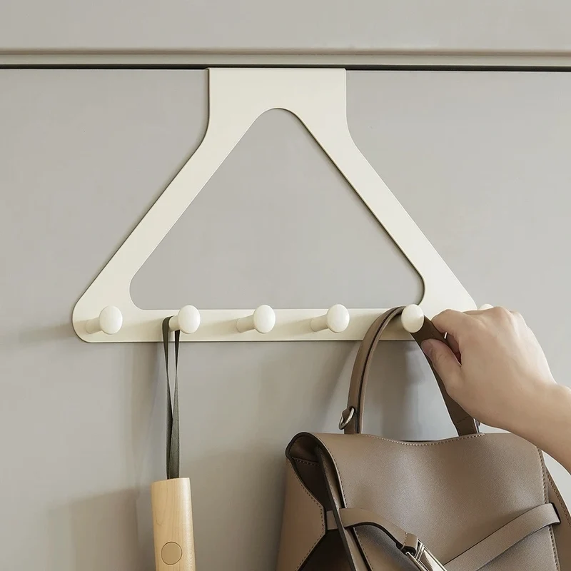 GripNest™ | Bohrfreier Wandhaken mit platzsparendem Design