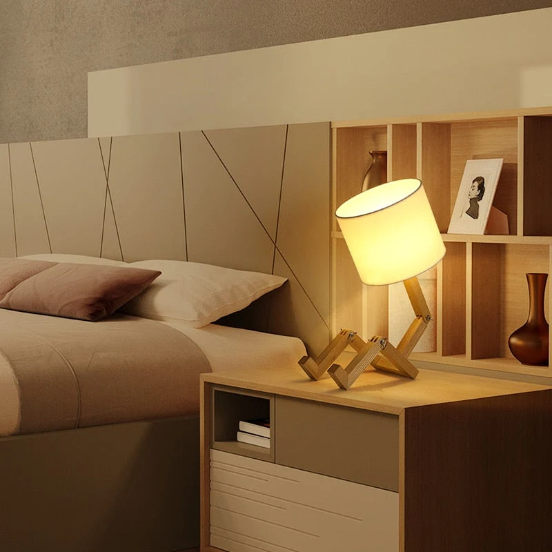 Skanto | Roboter Holz Schreibtischlampe