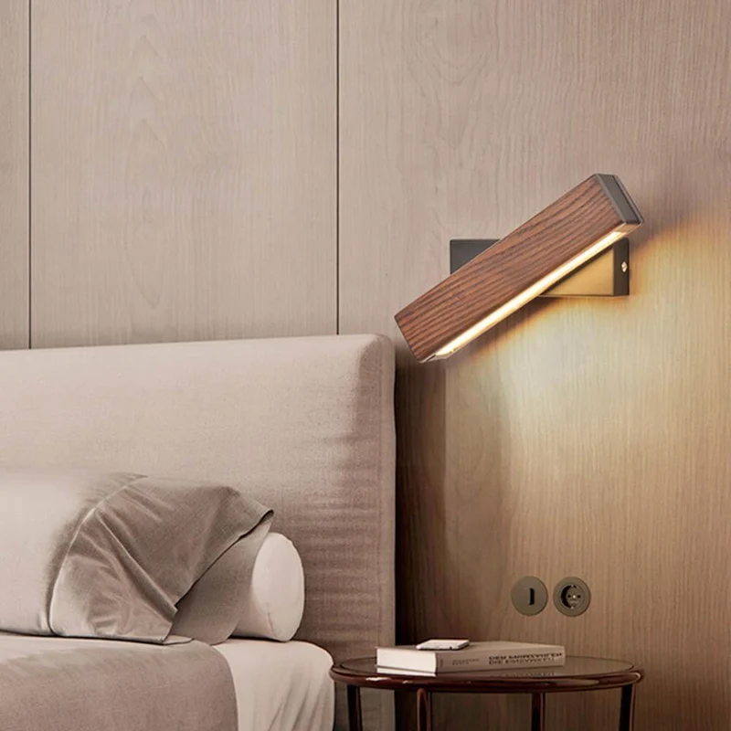Skanto | Drehbare Holz-LED-Wandlampe - Jasper