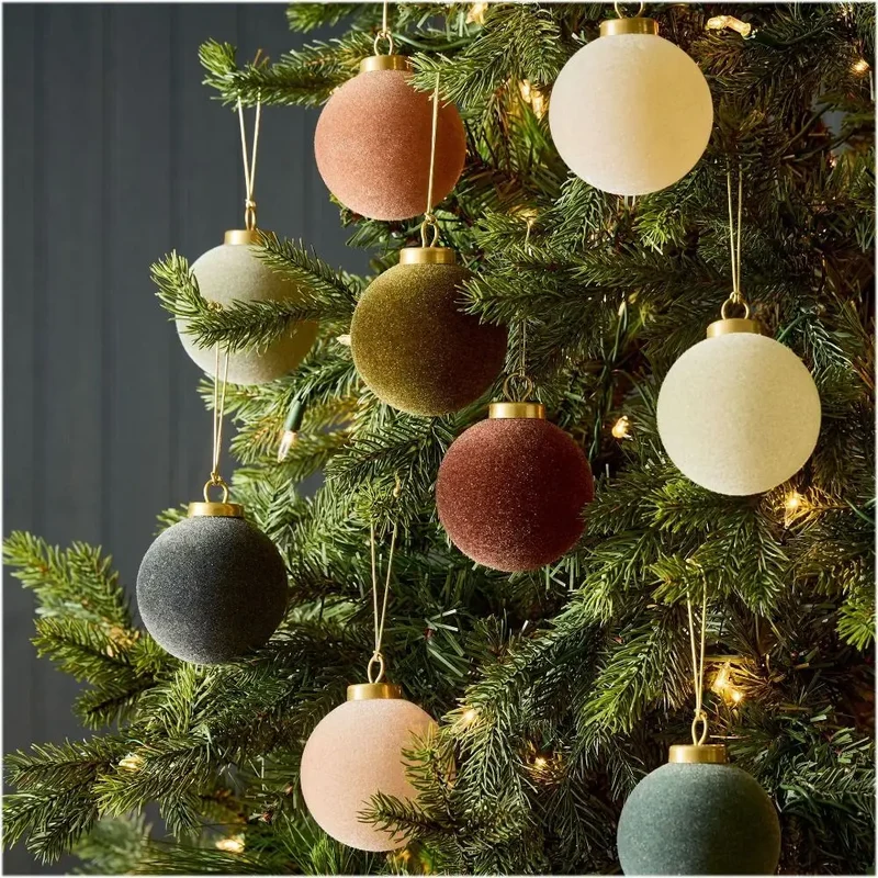 Unzerbrechliche Samt-Weihnachtskugeln – Beflockte Hängekugeln für wiederverwendbare Baumdekoration, Festliche Feiertage 9 Stk.