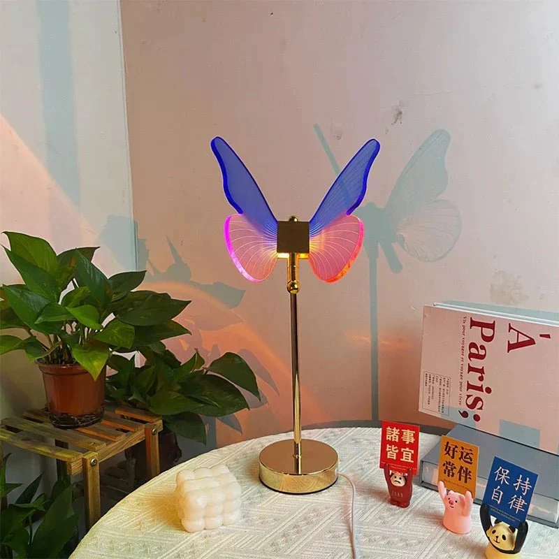 Skanto Butterfly LED Tischlampe