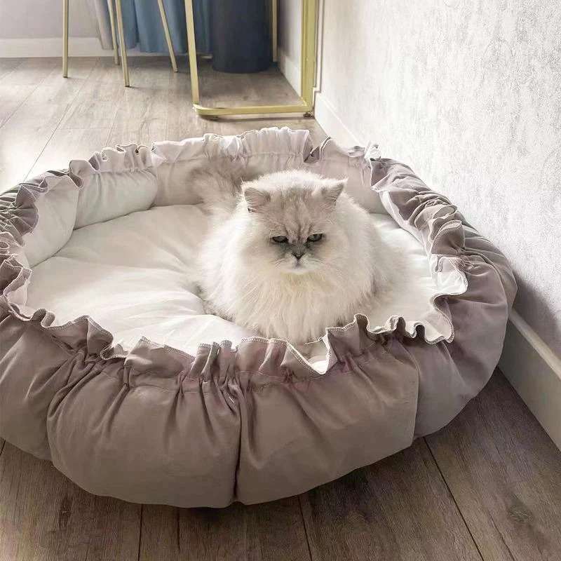 Rundes Plüsch-Katzenbett mit Fransenrändern Hundebett