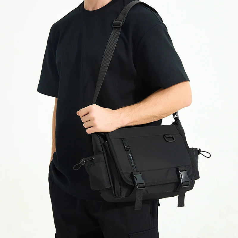 Vielseitige Tech-Kuriertasche Skanto