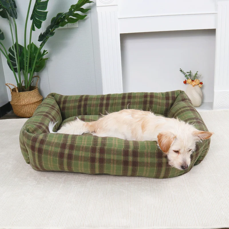 Gemütliches Fleece-gefüttertes Hundebett